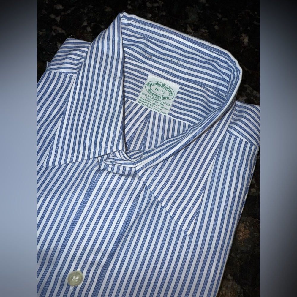 Brooks Brothers Long Sleeve Button Down Shirt Men's 16-5‎ Blue & White Stripe V